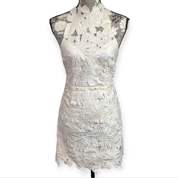 SAYLOR Jessa Dress Cream with Gold - Picture 2 of 5